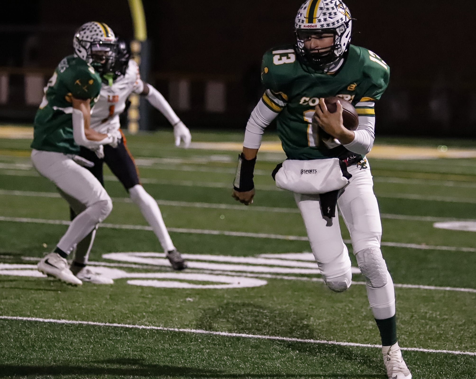 Coal City’s fast start sends Coalers past Chicago Leo 35-8 in Class 4A playoffs — Barrington Sports news